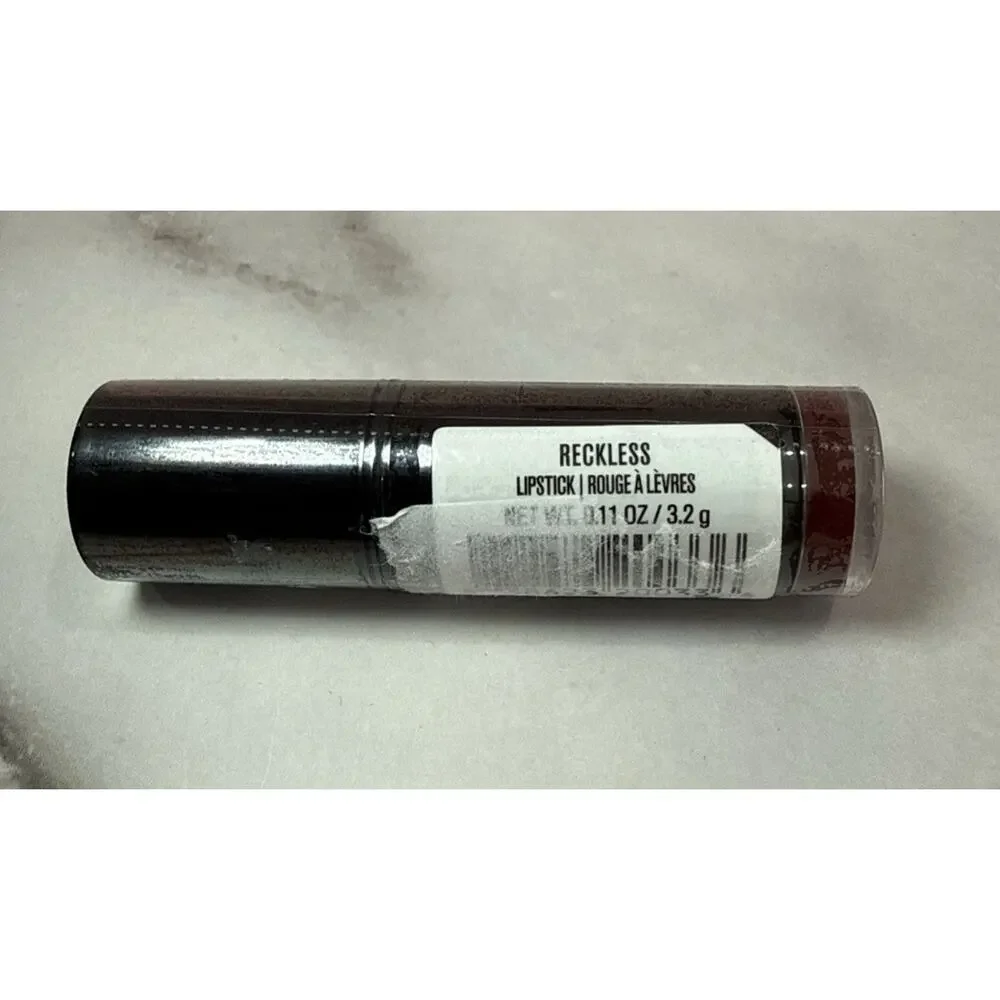 Makeup Revolution Amazing Lipstick In Reckless